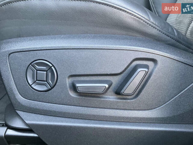 Серый Ауди E-Tron, объемом двигателя 0 л и пробегом 836 тыс. км за 34900 $, фото 31 на Automoto.ua