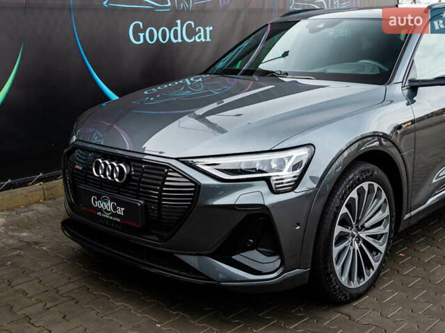 Сірий Ауді E-Tron, об'ємом двигуна 0 л та пробігом 82 тис. км за 39888 $, фото 22 на Automoto.ua