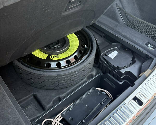 Ауді E-Tron 2020 у Києві на Automoto.ua Сірий Ауді E-Tron, об'ємом двигуна 0 л та пробігом 53 тис. км за 33900 $, фото 48 на Automoto.ua