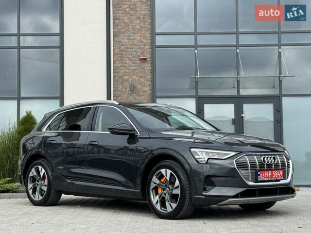 Ауди E-Tron 2020 в Тернополе на Automoto.ua Серый Ауди E-Tron, объемом двигателя 0 л и пробегом 126 тыс. км за 23900 $, фото 20 на Automoto.ua