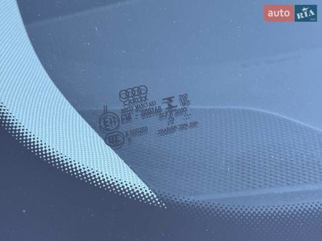 Серый Ауди E-Tron, объемом двигателя 0 л и пробегом 97 тыс. км за 21900 $, фото 31 на Automoto.ua