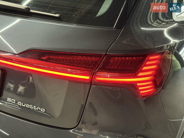 Серый Ауди E-Tron, объемом двигателя 0 л и пробегом 207 тыс. км за 20000 $, фото 13 на Automoto.ua