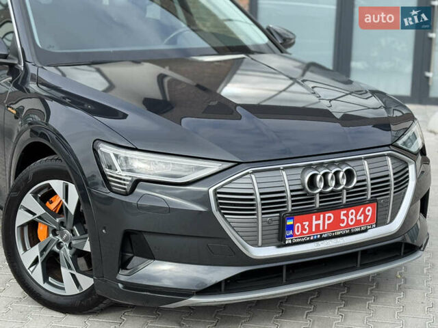 Ауди E-Tron 2020 в Тернополе на Automoto.ua Серый Ауди E-Tron, объемом двигателя 0 л и пробегом 126 тыс. км за 23900 $, фото 14 на Automoto.ua