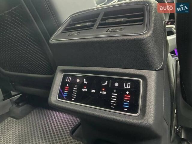 Ауді E-Tron 2020 у Чернівцях на Automoto.ua Сірий Ауді E-Tron, об'ємом двигуна 0 л та пробігом 65 тис. км за 48000 $, фото 14 на Automoto.ua