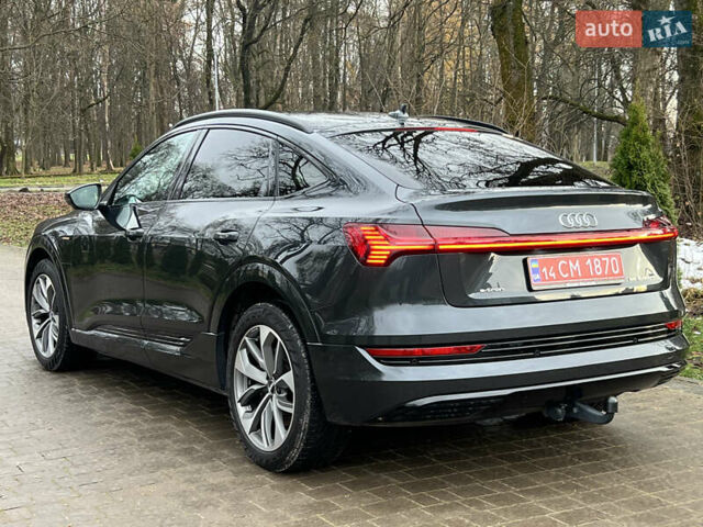 Сірий Ауді E-Tron, об'ємом двигуна 0 л та пробігом 143 тис. км за 30800 $, фото 3 на Automoto.ua