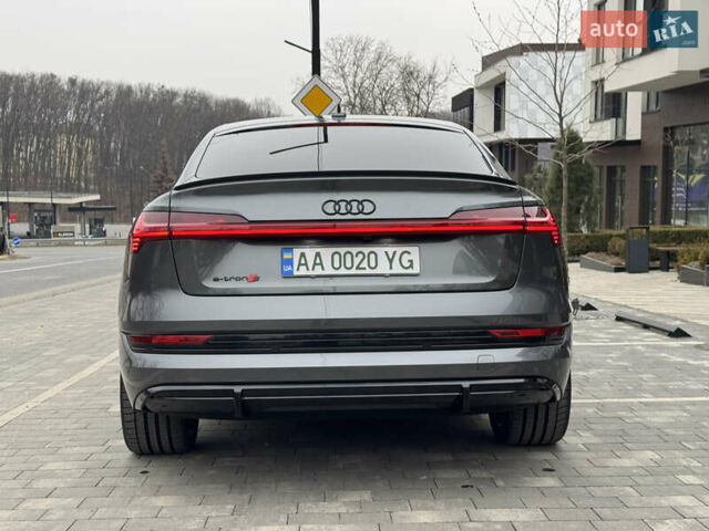 Сірий Ауді E-Tron, об'ємом двигуна 0 л та пробігом 140 тис. км за 33800 $, фото 10 на Automoto.ua