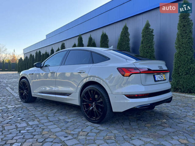 Сірий Ауді E-Tron, об'ємом двигуна 0 л та пробігом 105 тис. км за 34000 $, фото 11 на Automoto.ua