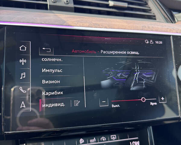 Серый Ауди E-Tron, объемом двигателя 0 л и пробегом 34 тыс. км за 43000 $, фото 22 на Automoto.ua