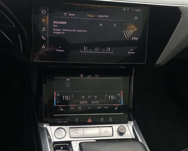 Ауди E-Tron 2020 в Луцке на Automoto.ua Серый Ауди E-Tron, объемом двигателя 0 л и пробегом 128 тыс. км за 25000 $, фото 54 на Automoto.ua