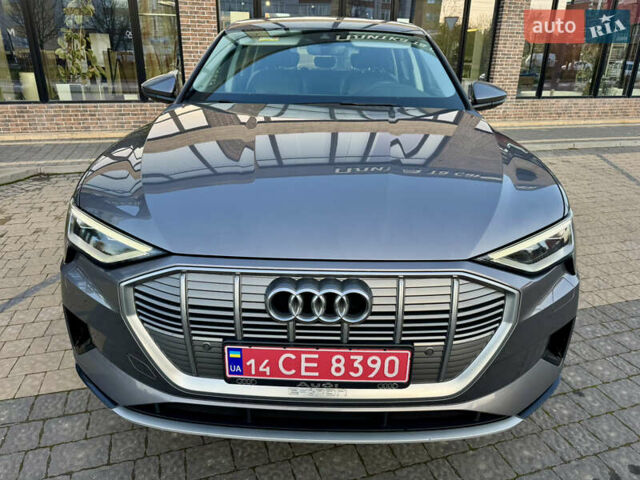 Сірий Ауді E-Tron, об'ємом двигуна 0 л та пробігом 143 тис. км за 27900 $, фото 14 на Automoto.ua