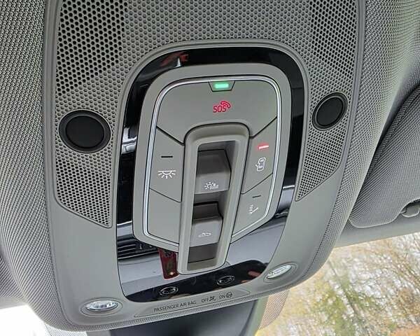 Серый Ауди E-Tron, объемом двигателя 0 л и пробегом 90 тыс. км за 36500 $, фото 34 на Automoto.ua