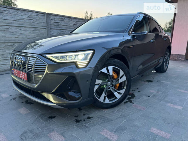 Сірий Ауді E-Tron, об'ємом двигуна 0 л та пробігом 21 тис. км за 47555 $, фото 13 на Automoto.ua