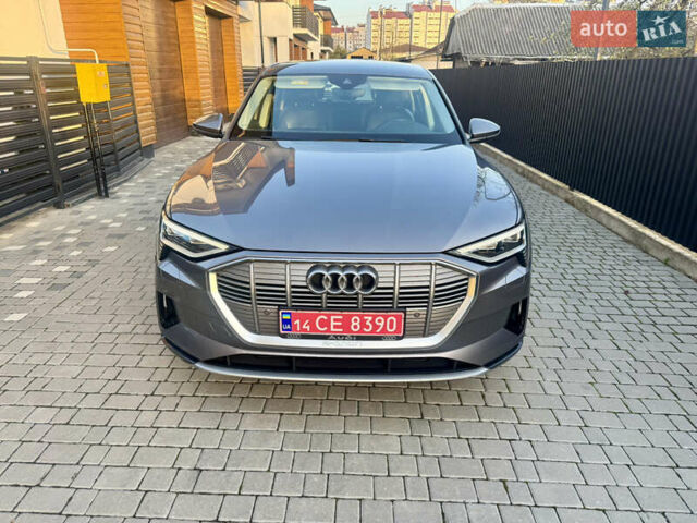 Сірий Ауді E-Tron, об'ємом двигуна 0 л та пробігом 143 тис. км за 27900 $, фото 1 на Automoto.ua