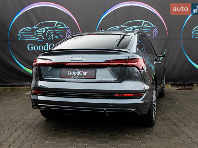 Сірий Ауді E-Tron, об'ємом двигуна 0 л та пробігом 82 тис. км за 39888 $, фото 40 на Automoto.ua