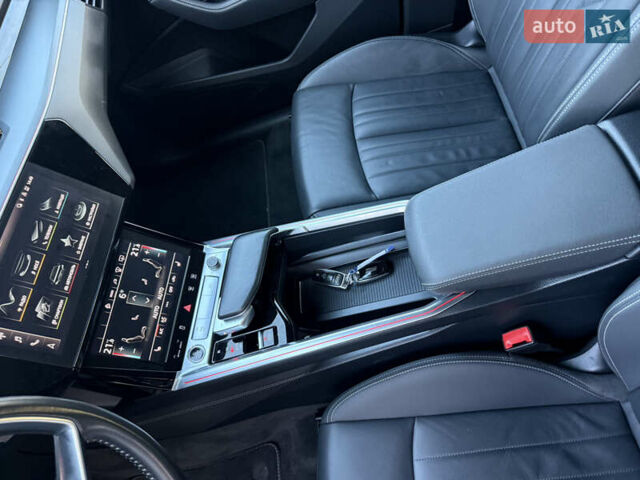 Серый Ауди E-Tron, объемом двигателя 0 л и пробегом 121 тыс. км за 27699 $, фото 23 на Automoto.ua