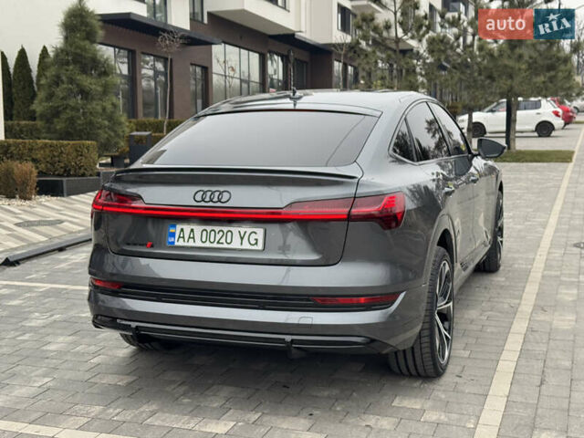 Сірий Ауді E-Tron, об'ємом двигуна 0 л та пробігом 140 тис. км за 33800 $, фото 11 на Automoto.ua