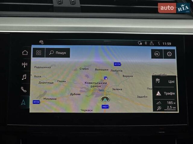 Серый Ауди E-Tron, объемом двигателя 0 л и пробегом 71 тыс. км за 33999 $, фото 86 на Automoto.ua