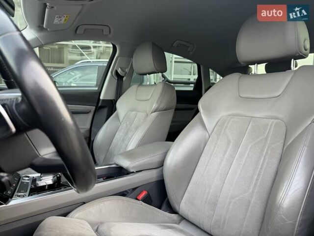 Серый Ауди E-Tron, объемом двигателя 0 л и пробегом 74 тыс. км за 30500 $, фото 17 на Automoto.ua