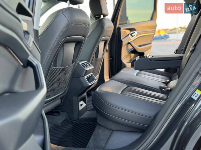 Серый Ауди E-Tron, объемом двигателя 0 л и пробегом 108 тыс. км за 22900 $, фото 65 на Automoto.ua