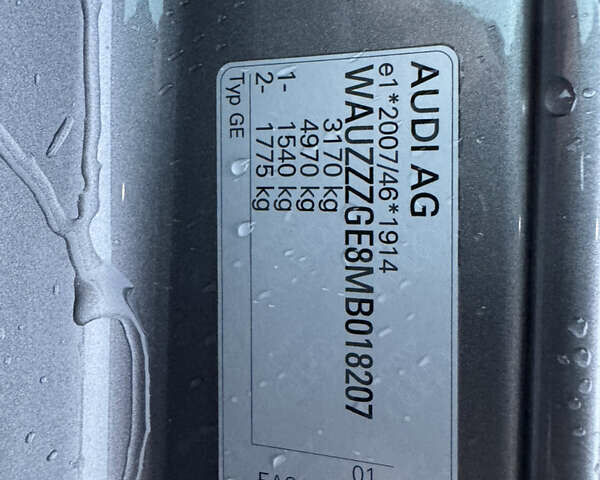 Серый Ауди E-Tron, объемом двигателя 0 л и пробегом 121 тыс. км за 27699 $, фото 39 на Automoto.ua