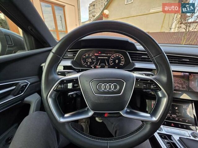 Серый Ауди E-Tron, объемом двигателя 0 л и пробегом 158 тыс. км за 27900 $, фото 28 на Automoto.ua