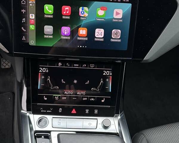 Серый Ауди E-Tron, объемом двигателя 0 л и пробегом 109 тыс. км за 30900 $, фото 2 на Automoto.ua