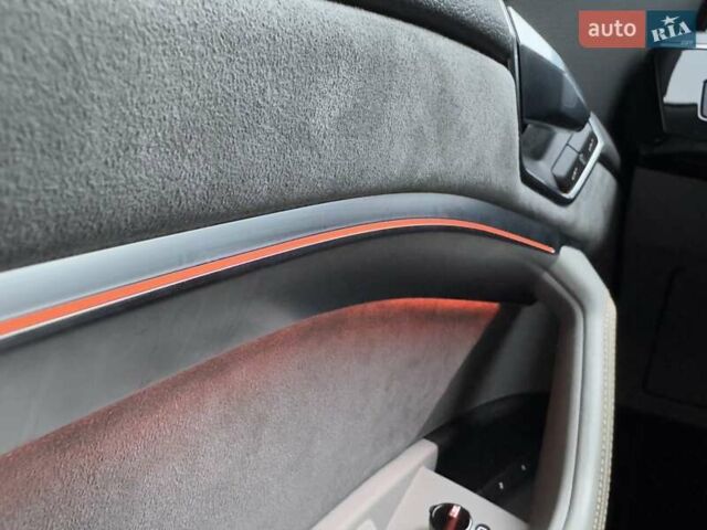 Серый Ауди E-Tron, объемом двигателя 0 л и пробегом 71 тыс. км за 35700 $, фото 21 на Automoto.ua