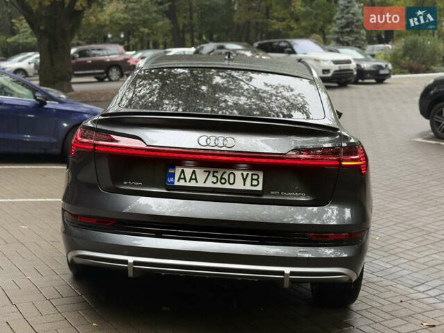 Ауди E-Tron 2020 в Киеве на Automoto.ua Серый Ауди E-Tron, объемом двигателя 0 л и пробегом 71 тыс. км за 35300 $, фото 5 на Automoto.ua
