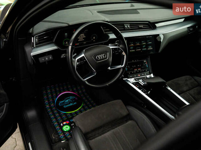 Сірий Ауді E-Tron, об'ємом двигуна 0 л та пробігом 154 тис. км за 25900 $, фото 67 на Automoto.ua