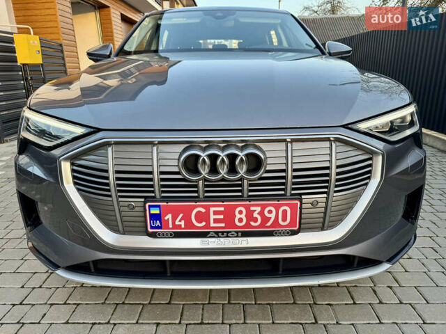 Сірий Ауді E-Tron, об'ємом двигуна 0 л та пробігом 143 тис. км за 27900 $, фото 36 на Automoto.ua