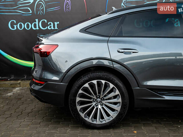 Сірий Ауді E-Tron, об'ємом двигуна 0 л та пробігом 82 тис. км за 39888 $, фото 19 на Automoto.ua