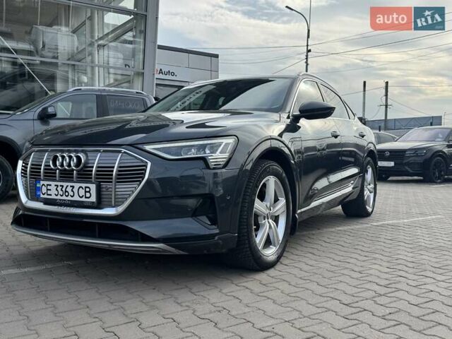 Серый Ауди E-Tron, объемом двигателя 0 л и пробегом 74 тыс. км за 30500 $, фото 4 на Automoto.ua