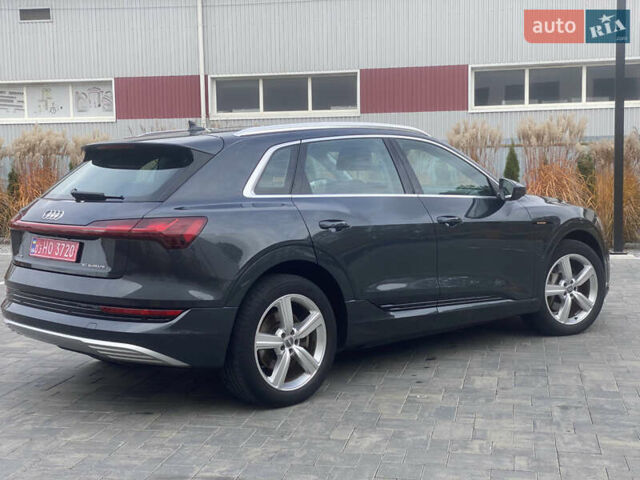Ауди E-Tron 2020 в Луцке на Automoto.ua Серый Ауди E-Tron, объемом двигателя 0 л и пробегом 128 тыс. км за 25000 $, фото 9 на Automoto.ua