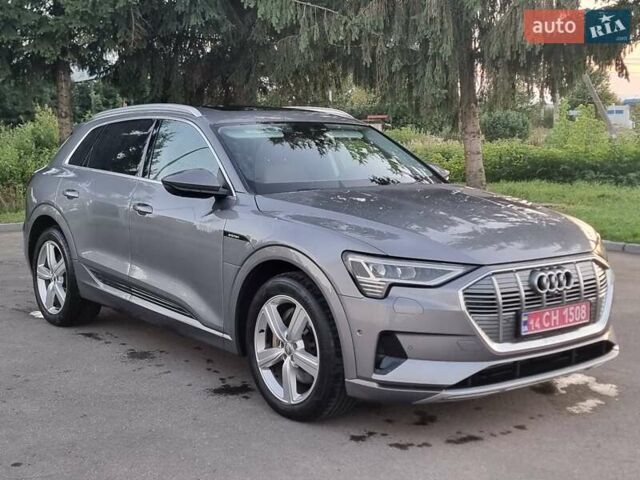 Серый Ауди E-Tron, объемом двигателя 0 л и пробегом 108 тыс. км за 29999 $, фото 2 на Automoto.ua