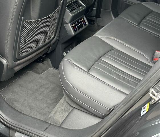 Ауді E-Tron 2020 у Івано-Франківську на Automoto.ua Сірий Ауді E-Tron, об'ємом двигуна 0 л та пробігом 68 тис. км за 31000 $, фото 17 на Automoto.ua