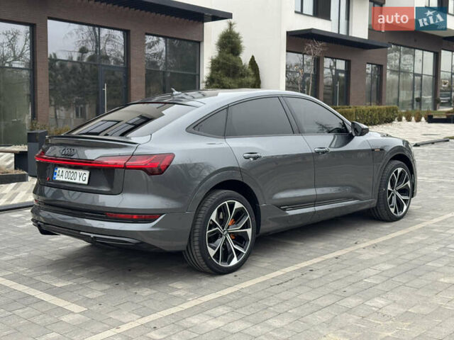 Серый Ауди E-Tron, объемом двигателя 0 л и пробегом 140 тыс. км за 32100 $, фото 12 на Automoto.ua