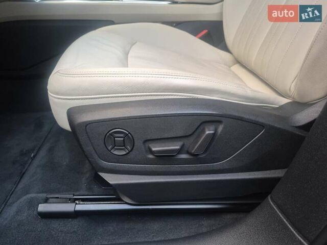 Ауди E-Tron 2020 в Хмельницком на Automoto.ua Серый Ауди E-Tron, объемом двигателя 0 л и пробегом 146 тыс. км за 22700 $, фото 50 на Automoto.ua