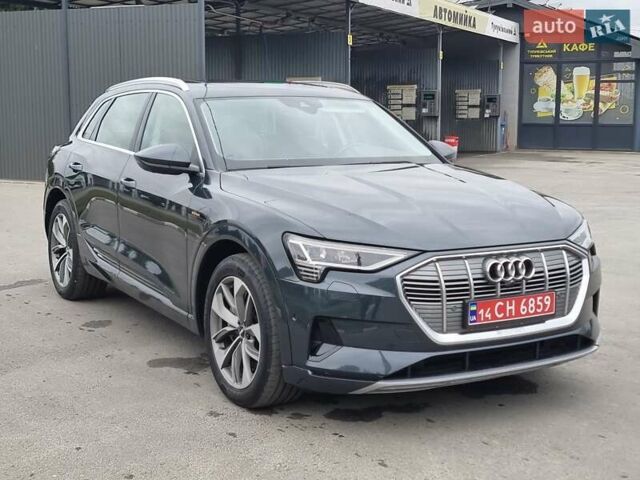 Сірий Ауді E-Tron, об'ємом двигуна 0 л та пробігом 120 тис. км за 29650 $, фото 2 на Automoto.ua