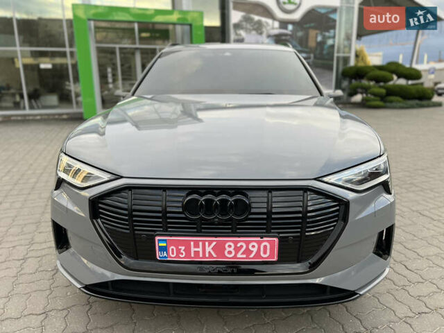 Ауди E-Tron 2020 в Луцке на Automoto.ua Серый Ауди E-Tron, объемом двигателя 0 л и пробегом 104 тыс. км за 33000 $, фото 3 на Automoto.ua