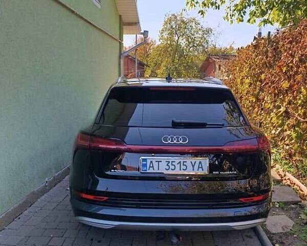 Серый Ауди E-Tron, объемом двигателя 0 л и пробегом 201 тыс. км за 25200 $, фото 3 на Automoto.ua