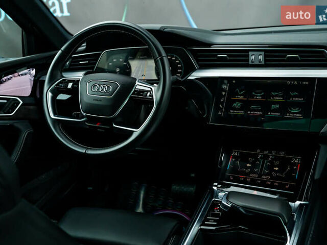 Сірий Ауді E-Tron, об'ємом двигуна 0 л та пробігом 82 тис. км за 39888 $, фото 83 на Automoto.ua