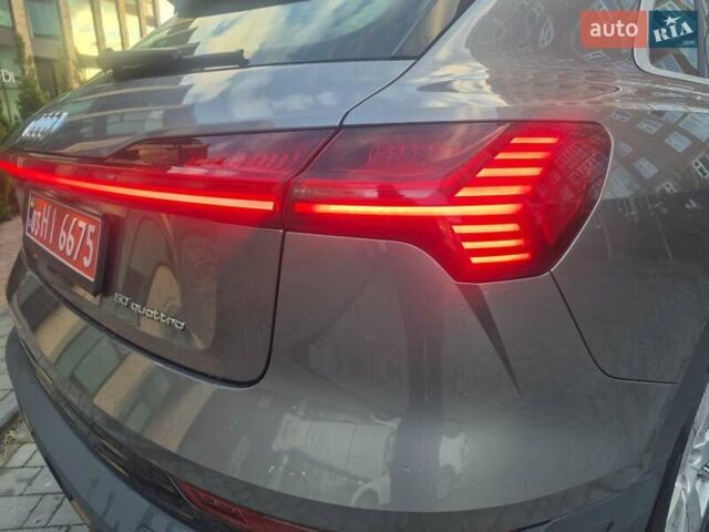 Ауди E-Tron 2020 в Хмельницком на Automoto.ua Серый Ауди E-Tron, объемом двигателя 0 л и пробегом 146 тыс. км за 22700 $, фото 30 на Automoto.ua