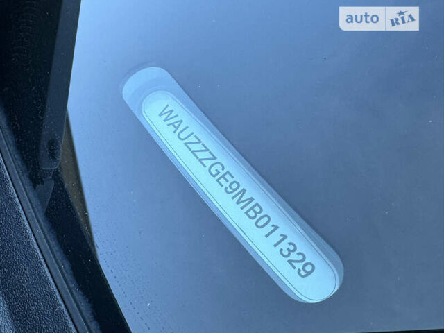 Серый Ауди E-Tron, объемом двигателя 0 л и пробегом 53 тыс. км за 40900 $, фото 49 на Automoto.ua