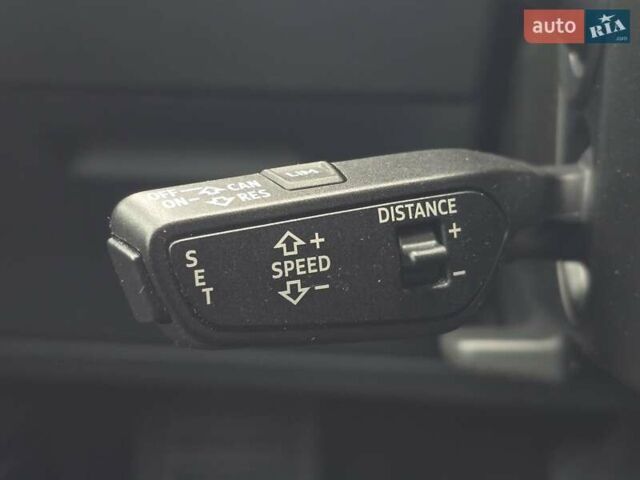 Серый Ауди E-Tron, объемом двигателя 0 л и пробегом 71 тыс. км за 33999 $, фото 89 на Automoto.ua