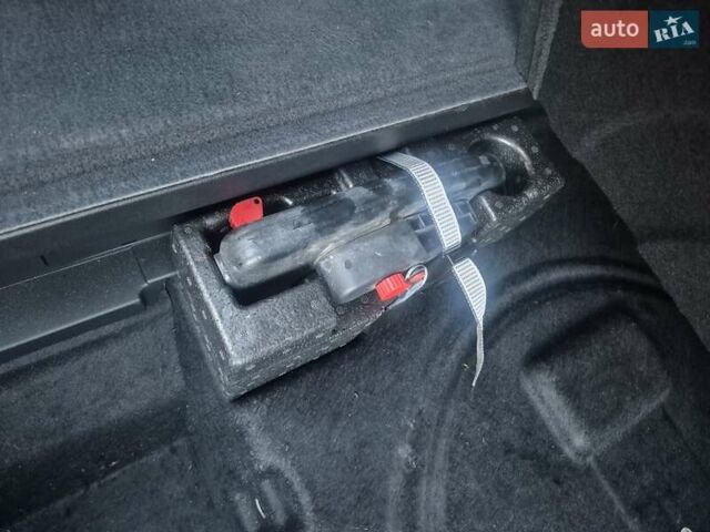 Ауди E-Tron 2020 в Хмельницком на Automoto.ua Серый Ауди E-Tron, объемом двигателя 0 л и пробегом 146 тыс. км за 22700 $, фото 38 на Automoto.ua