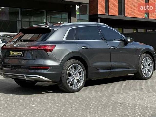 Сірий Ауді E-Tron, об'ємом двигуна 0 л та пробігом 63 тис. км за 36200 $, фото 5 на Automoto.ua