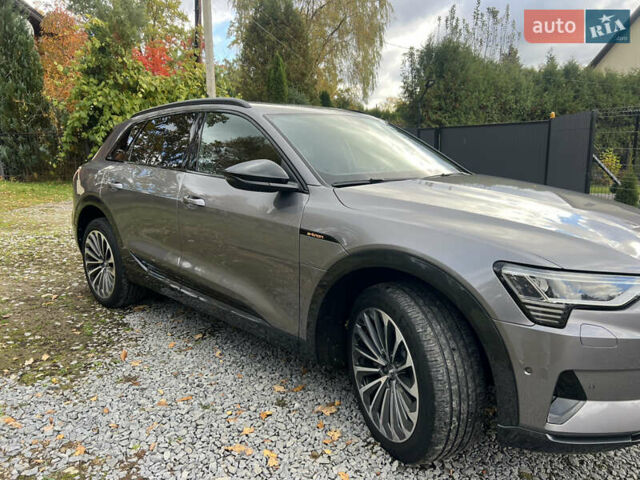 Серый Ауди E-Tron, объемом двигателя 0 л и пробегом 119 тыс. км за 35000 $, фото 4 на Automoto.ua