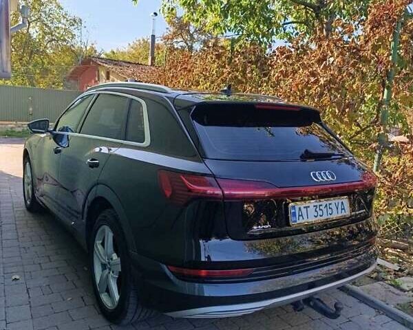 Серый Ауди E-Tron, объемом двигателя 0 л и пробегом 201 тыс. км за 25200 $, фото 1 на Automoto.ua