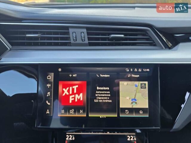 Сірий Ауді E-Tron, об'ємом двигуна 0 л та пробігом 67 тис. км за 37999 $, фото 80 на Automoto.ua