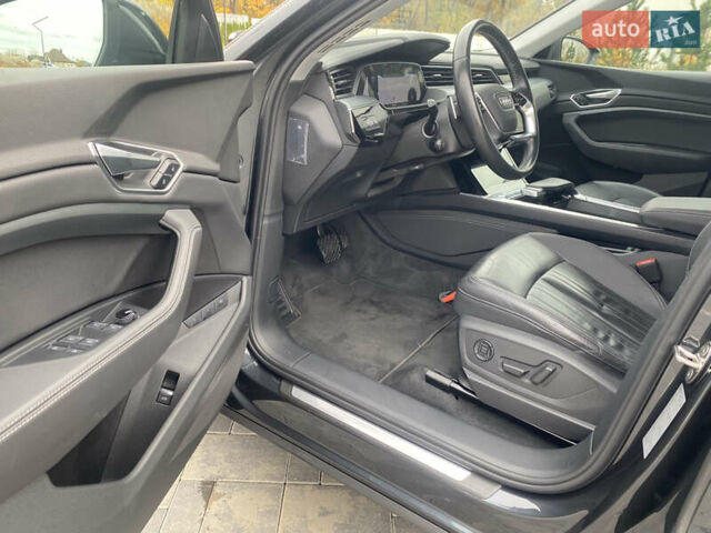 Ауди E-Tron 2020 в Луцке на Automoto.ua Серый Ауди E-Tron, объемом двигателя 0 л и пробегом 128 тыс. км за 25000 $, фото 22 на Automoto.ua